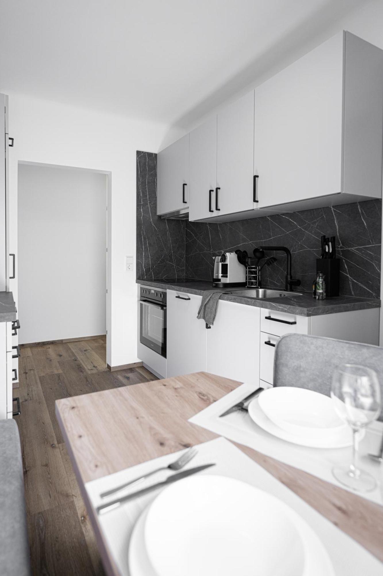 Ferienwohnung Luxury Sedda Bed, Nespresso, Netflix Linz Exterior foto